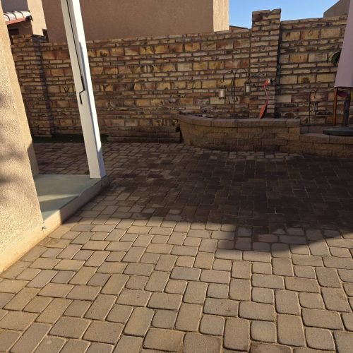 594549547_2084943442307664_6485856264625068804_n